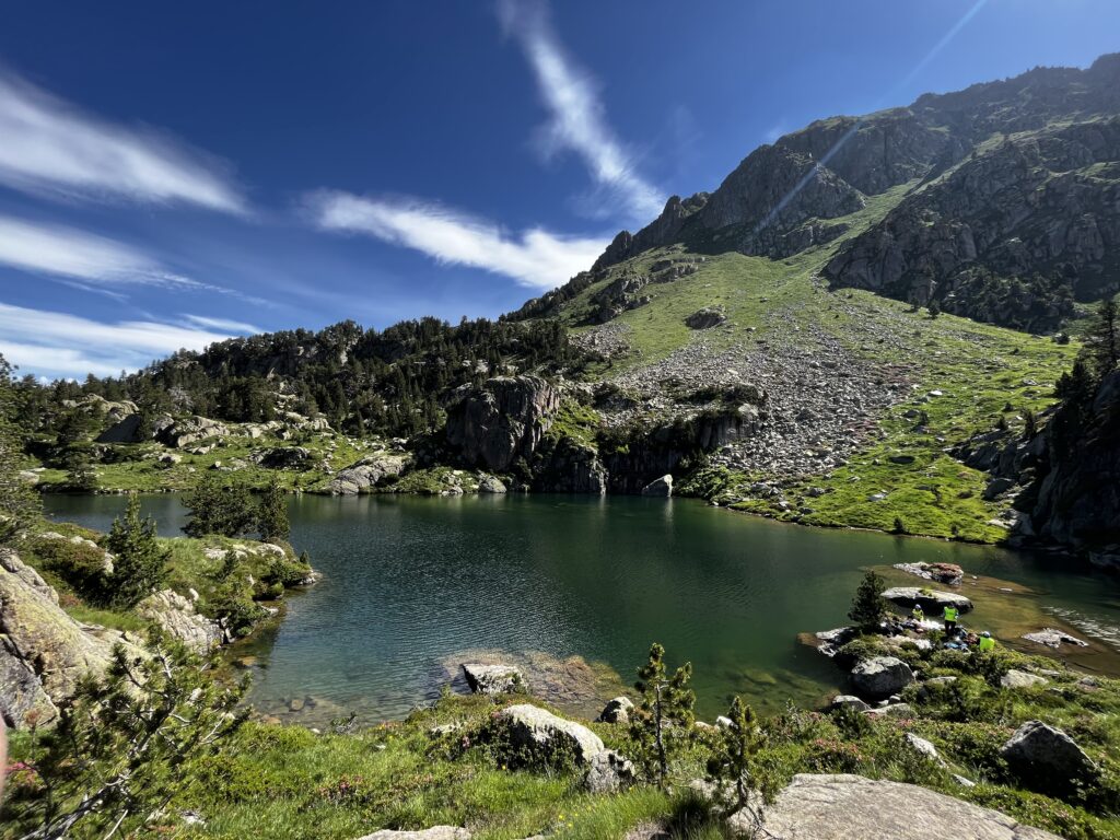 Impacts of swimming in high mountain lakes
